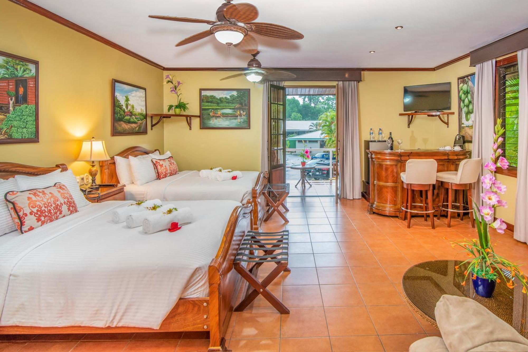 Hotel Casa Roland Golfito Resort Szoba fotó