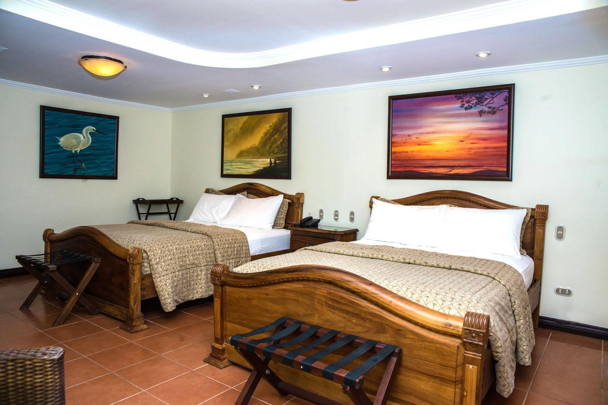 Hotel Casa Roland Golfito Resort Kültér fotó